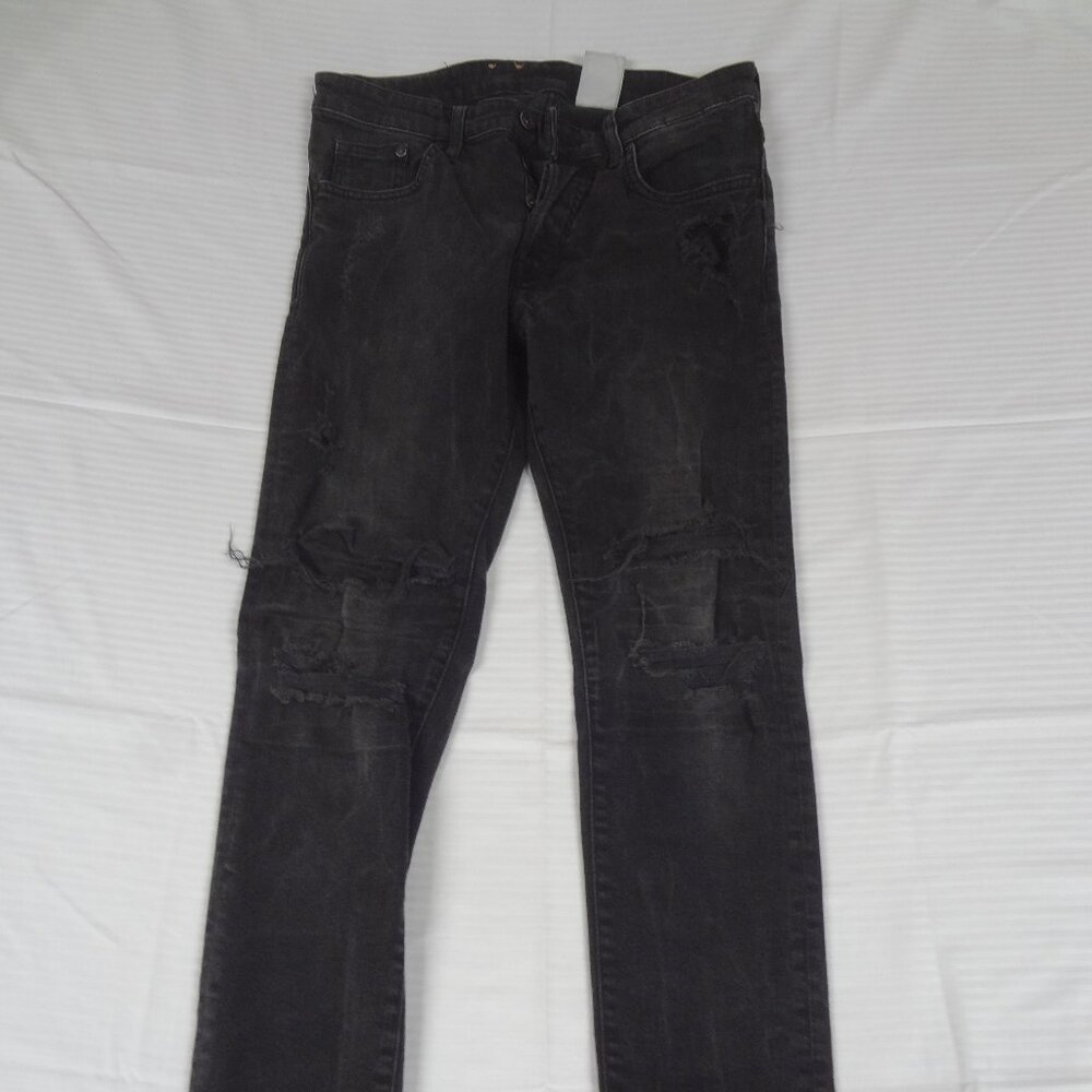 &DENIM DISTRESSED SKINNY LOW WAIST BUTTON-FLY JEANS BLACK SIZE 31/32 K500